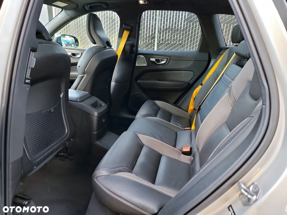 Volvo XC 60 T8 AWD Geartronic Polestar Engineered - 13