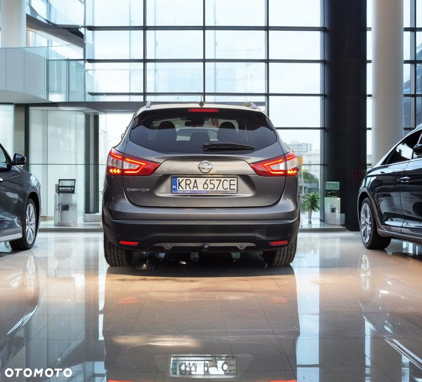 Nissan Qashqai 1.2 DIG-T Xtronic N-Connecta - 6