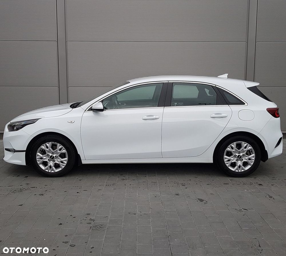 Kia Ceed 1.5 T-GDI M - 5