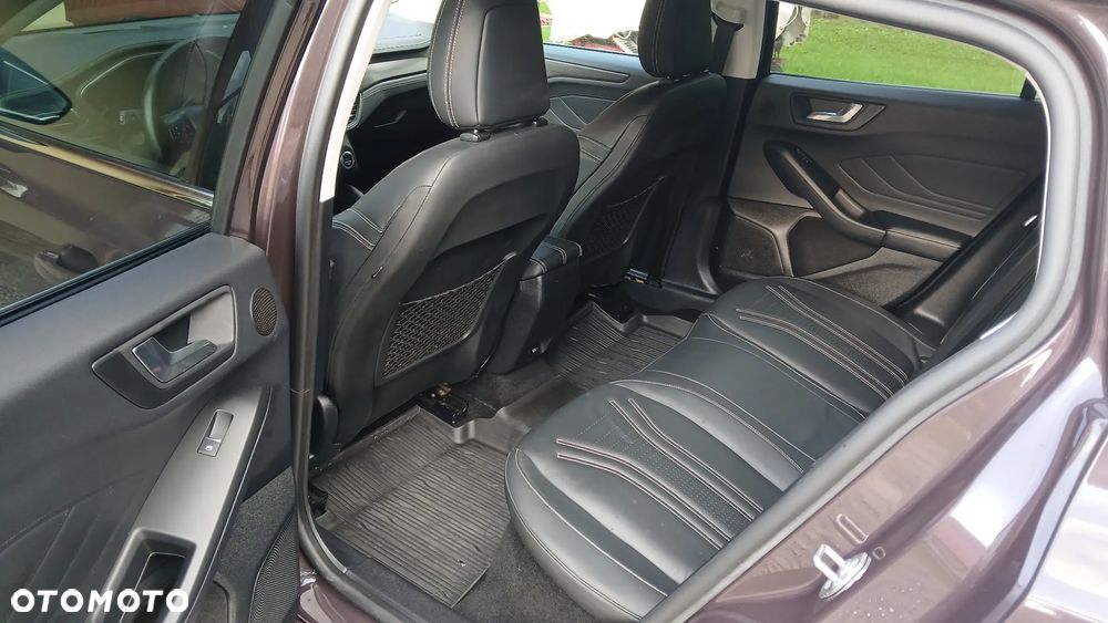 Ford Focus 2.0 EcoBlue Vignale - 26