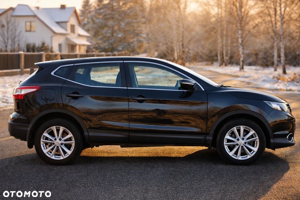 Nissan Qashqai 1.6 DCi Xtronic ACENTA - 3