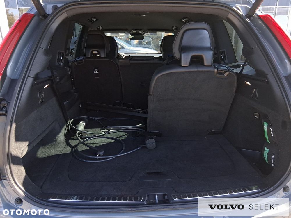 Volvo XC 90 - 30