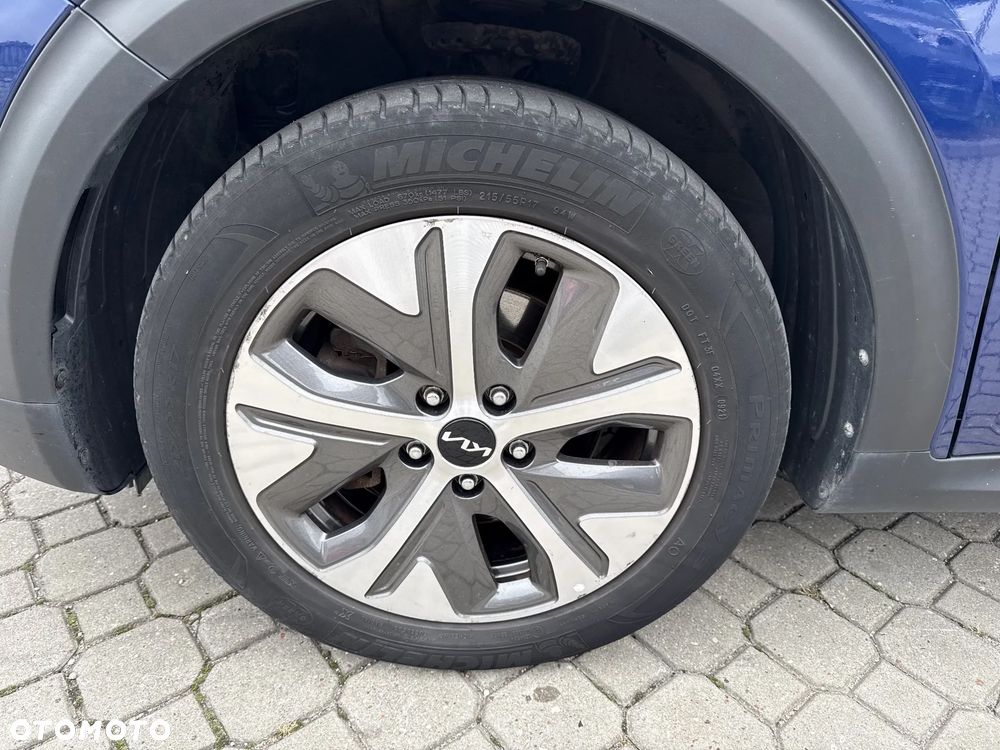Kia Niro 64kWh L - 18