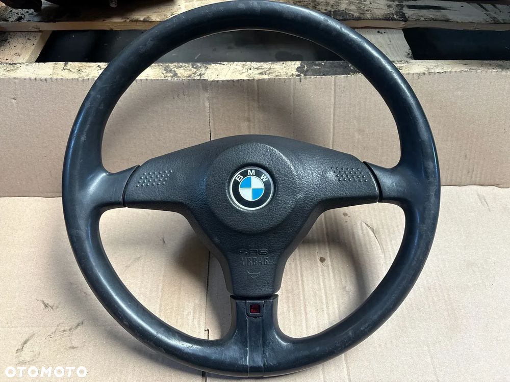 KIEROWNICA BMW E36 - 1