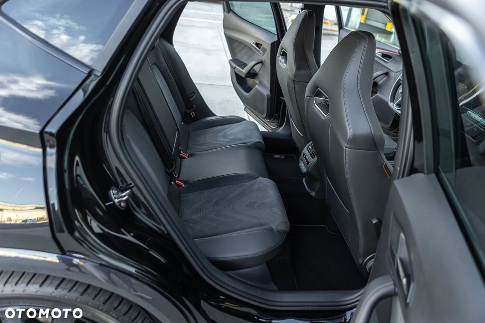 Cupra Formentor 1.5 e-Hybrid PHEV VZ DSG - 38