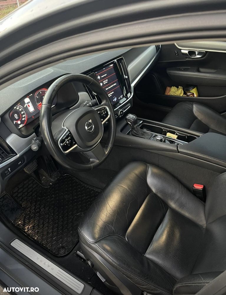 Volvo V90 D3 Momentum - 11