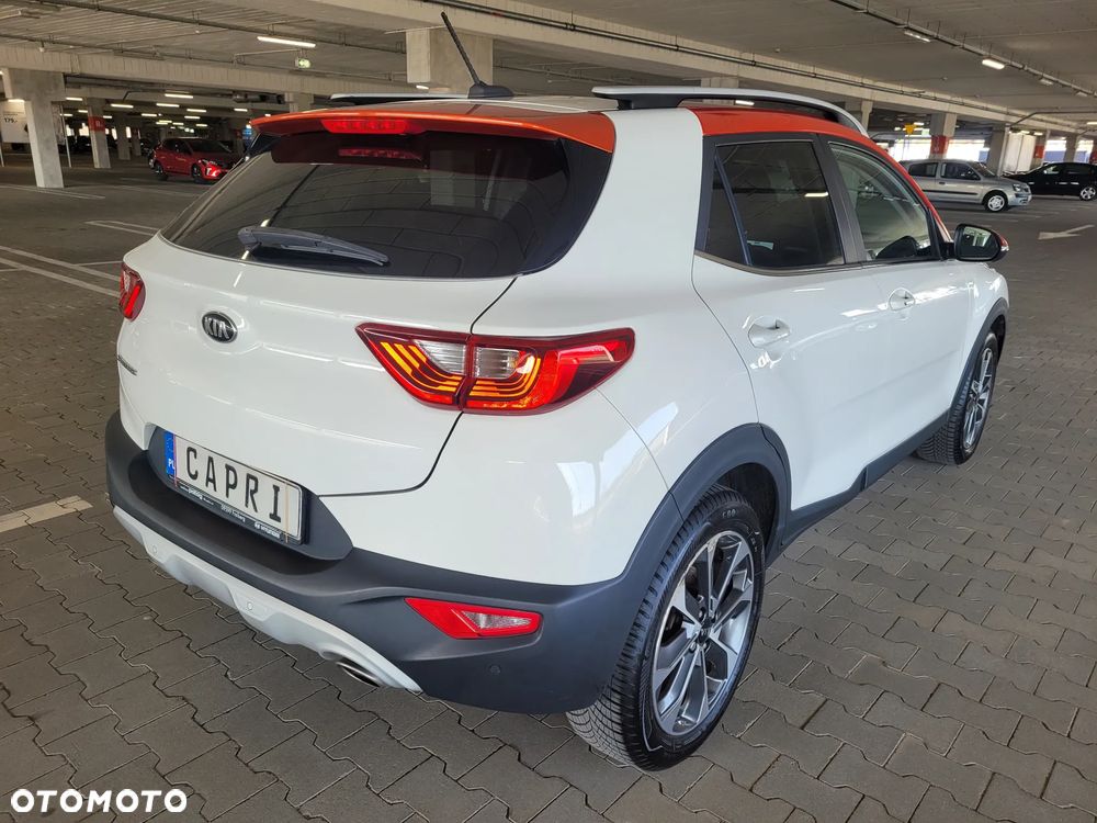 Kia Stonic - 26