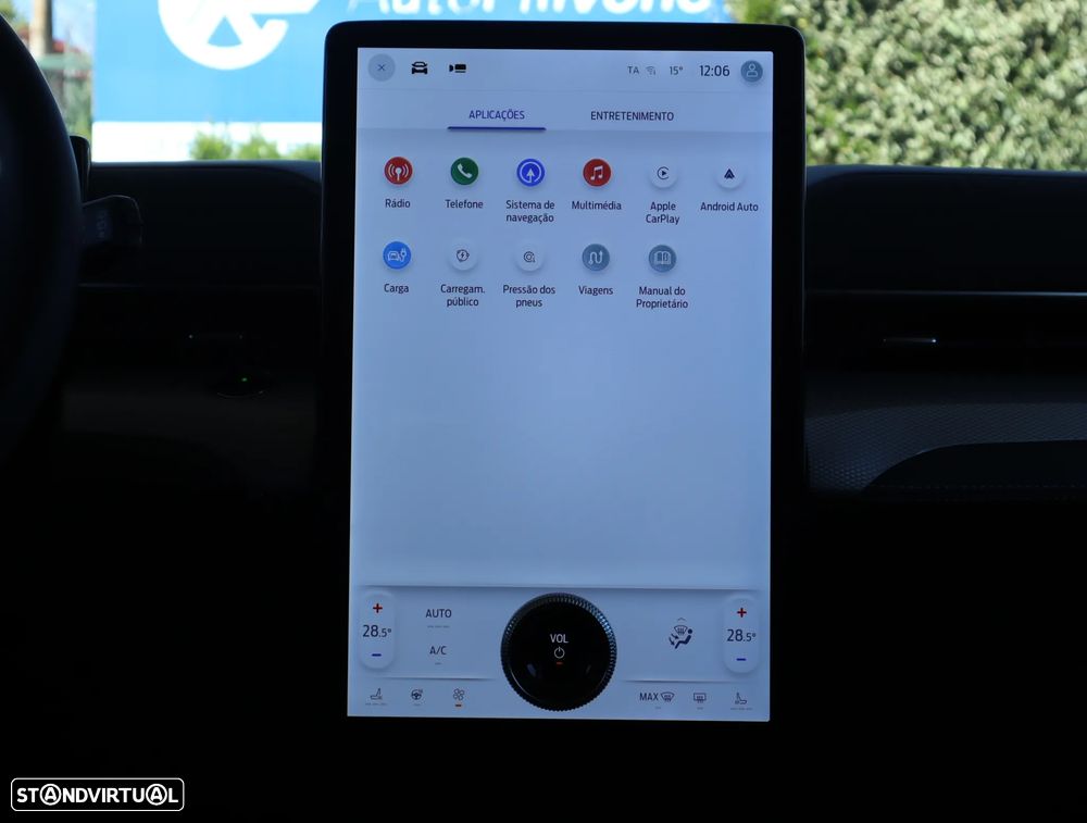 Ford Mustang Mach-E Standard - 41