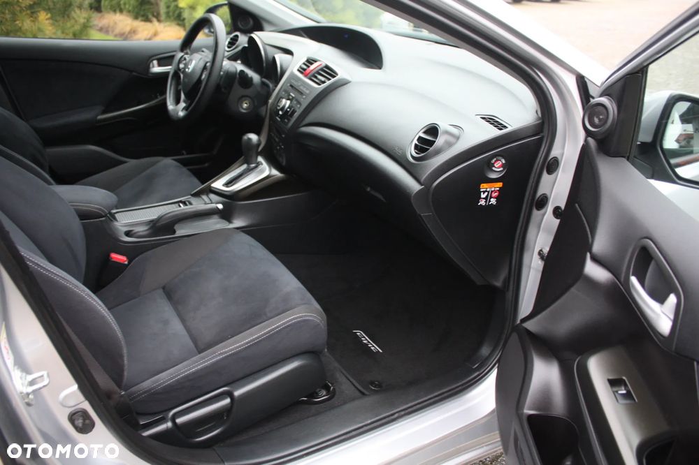 Honda Civic 1.8 Executive i-SHIFT - 9