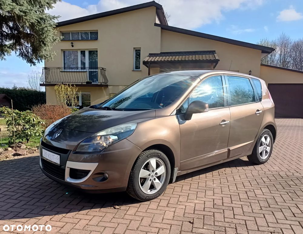 Renault Scenic 2.0 16V 140 CVT Dynamique - 1