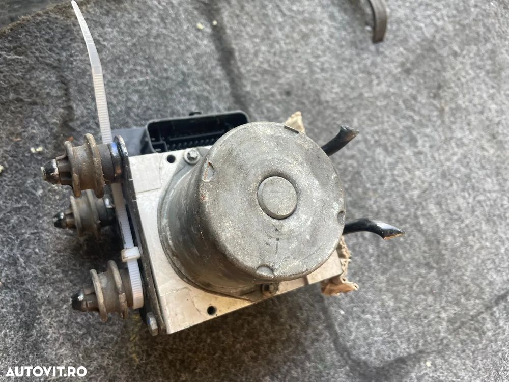 Pompa modul unitate ABS cod 8K0907379AQ Audi A5 8T model 2008 - 2015 2.0 TDI - 2