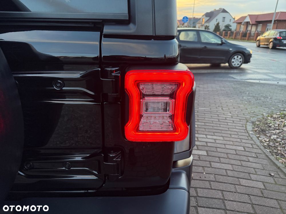 Jeep Wrangler Unlimited GME 2.0 Turbo Sahara - 21