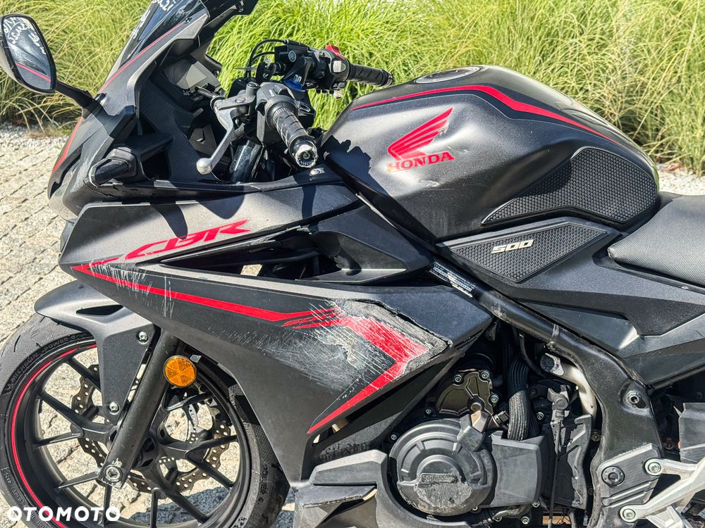 Honda CBR - 24