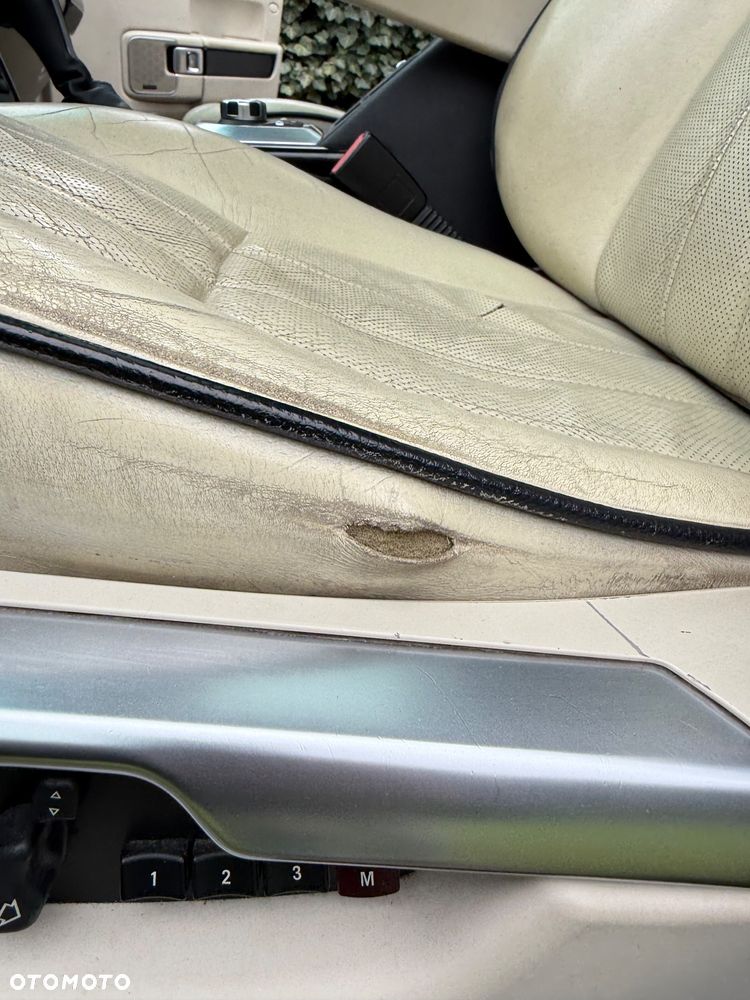 Land Rover Range Rover - 16