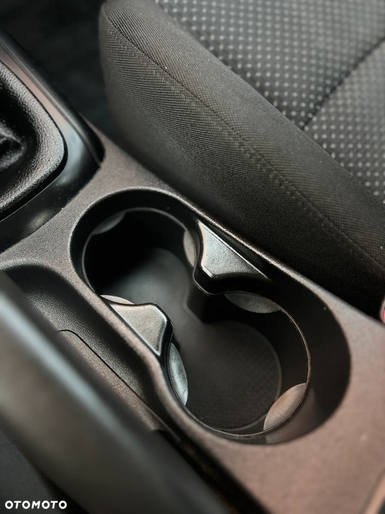 Hyundai i30 1.4 Comfort - 25