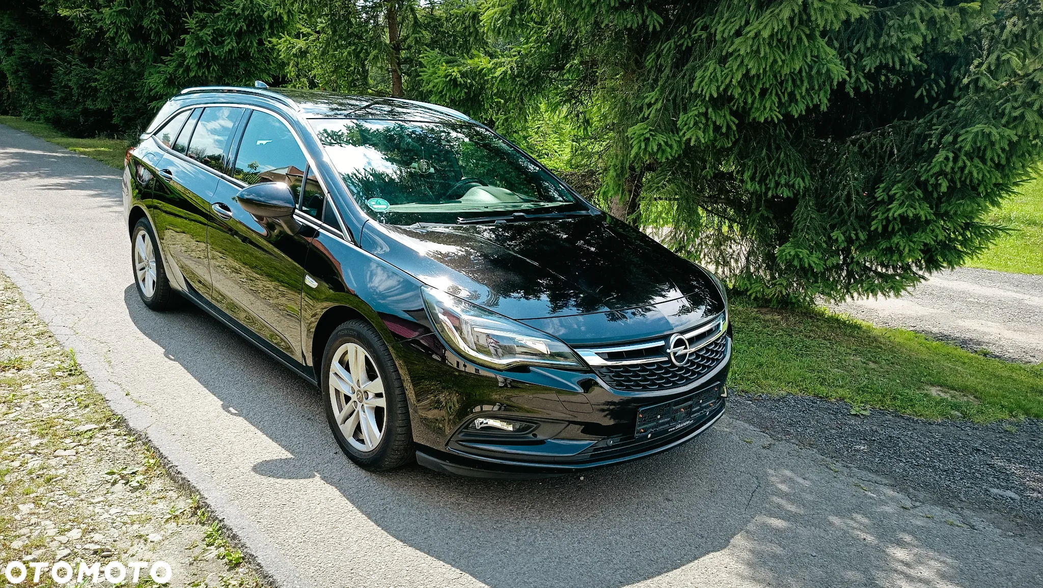Opel Astra 1.6 CDTI DPF ecoFLEX Sports TourerStart/Stop Exklusiv - 2