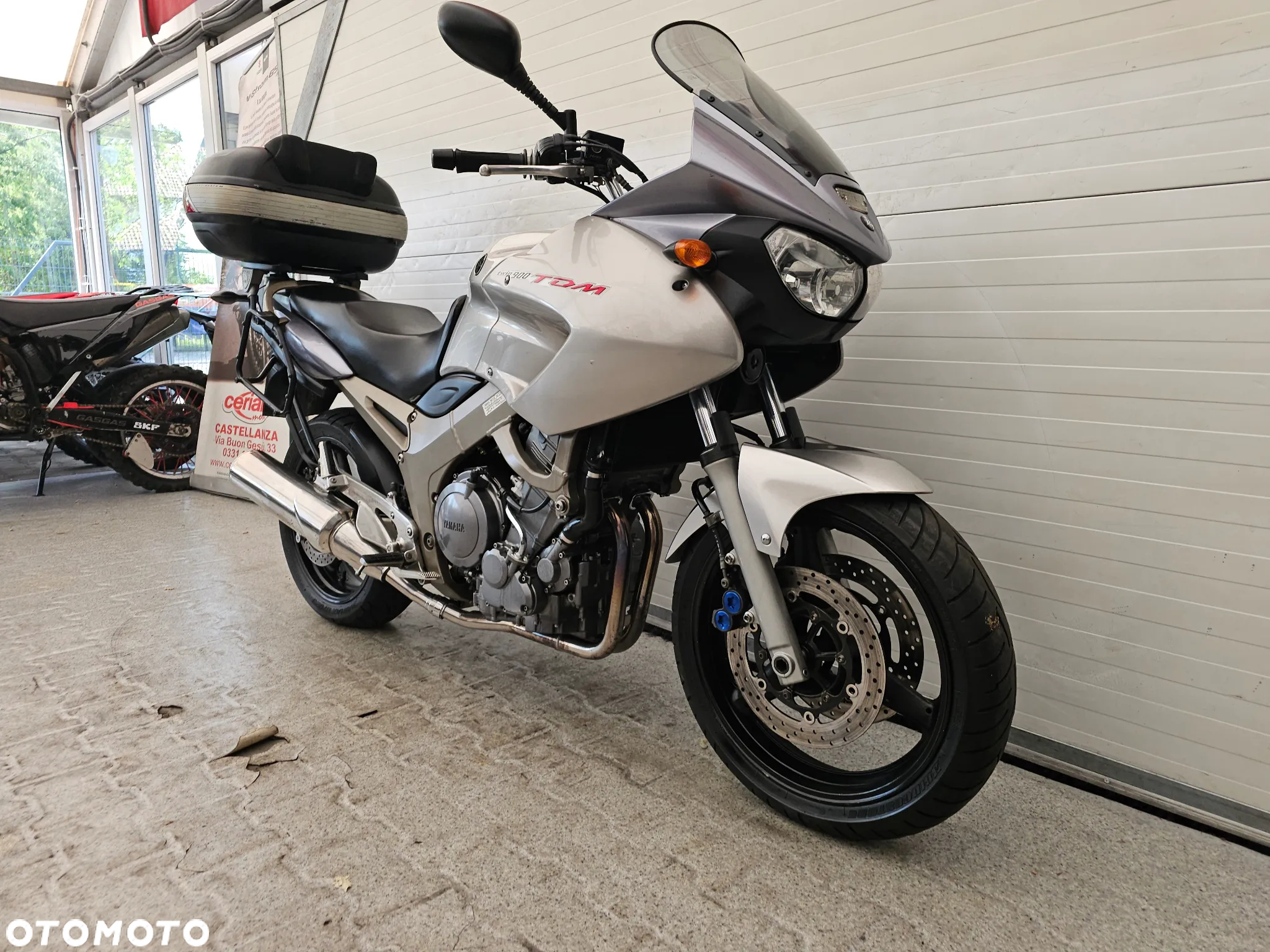 Yamaha TDM - 4