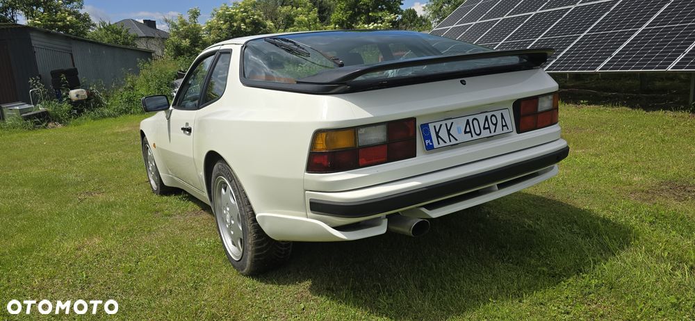 Porsche 944 - 7