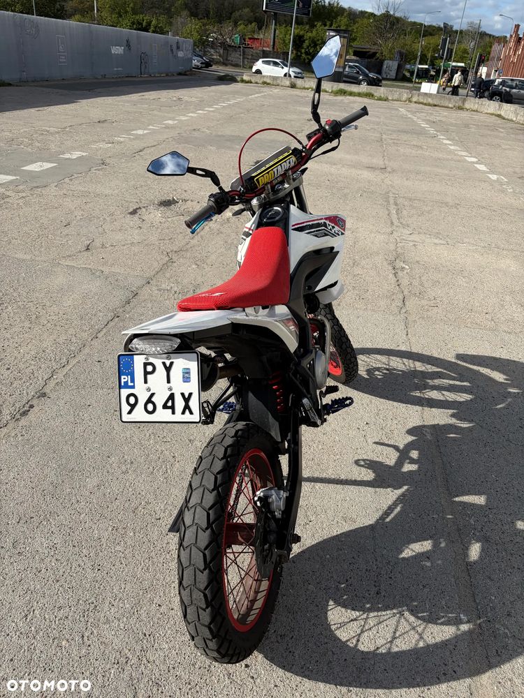 Yamaha WR - 4