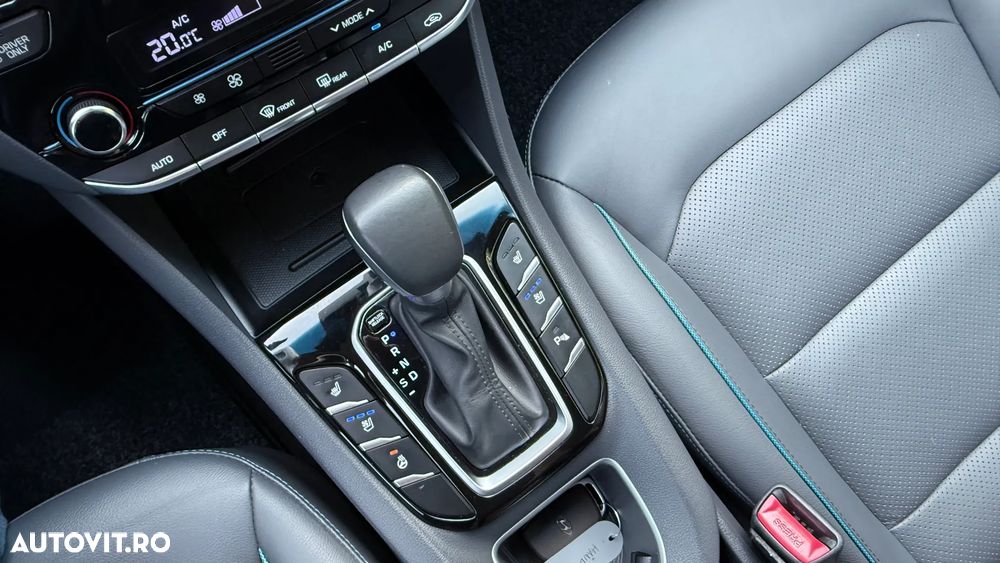 Hyundai IONIQ 141CP Exclusive - 17