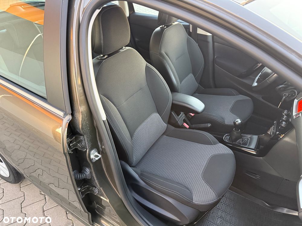 Citroën C3 1.2 VTi Exclusive - 22