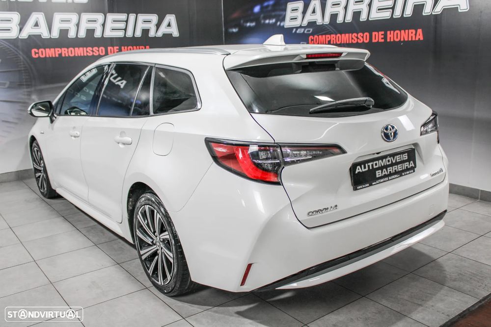 Toyota Corolla Touring Sports 1.8 Hybrid Comfort+P.Sport - 29