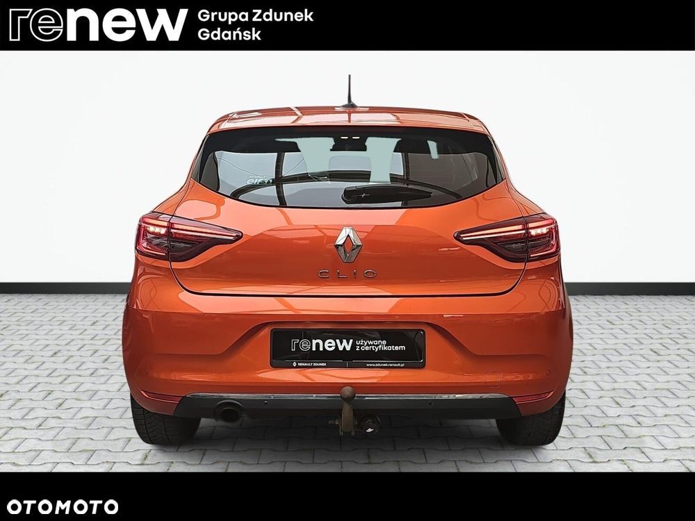 Renault Clio - 8