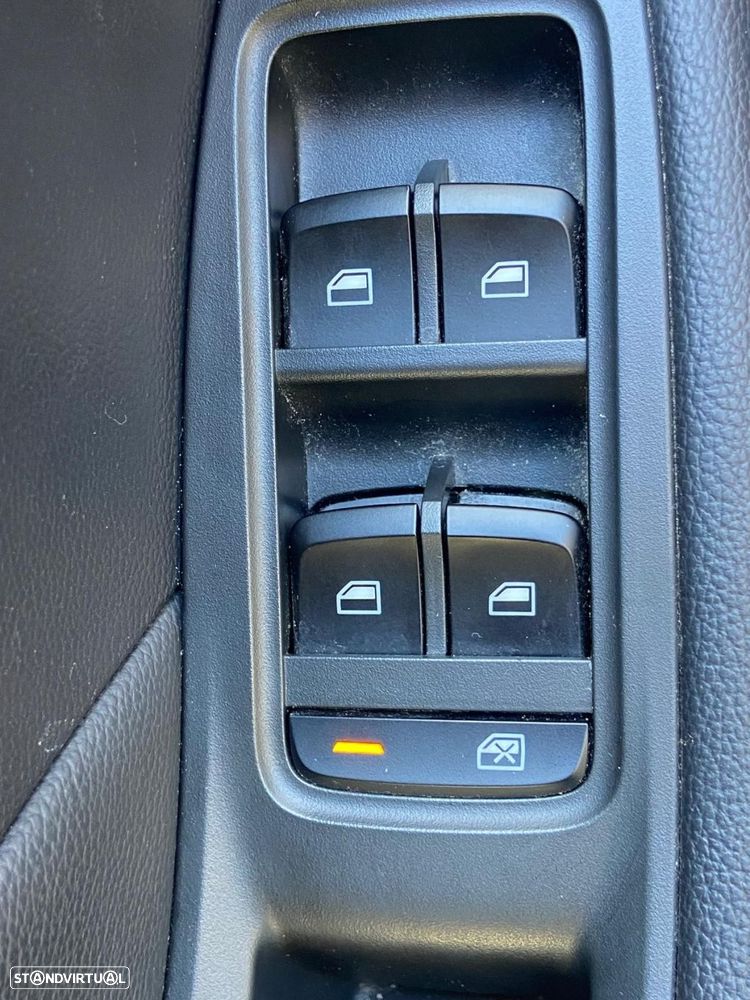 MG ZS EV Luxury - 16