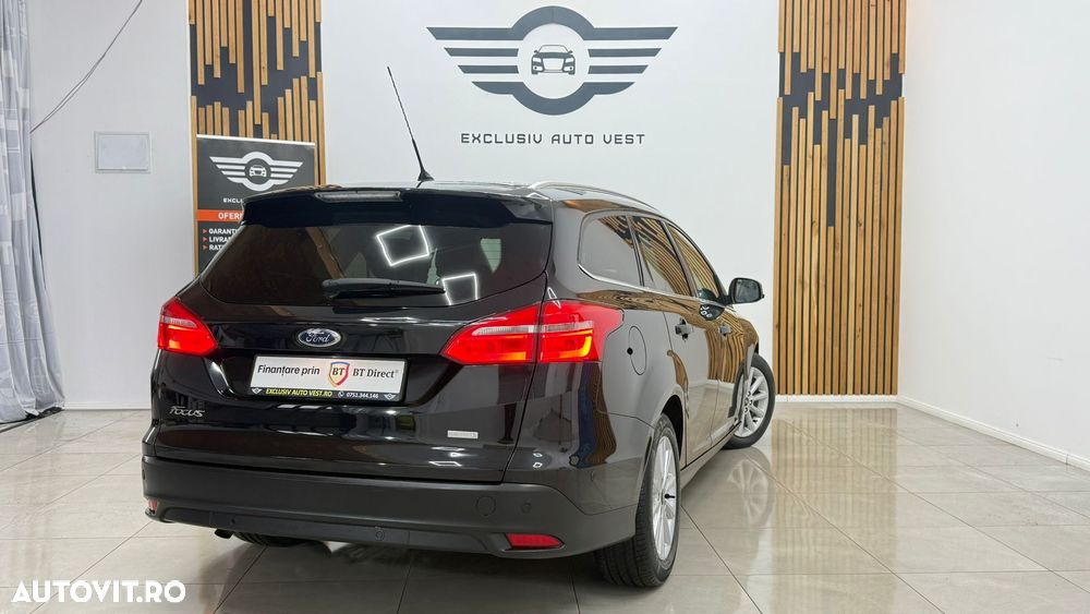 Ford Focus 1.0 EcoBoost Titanium - 5