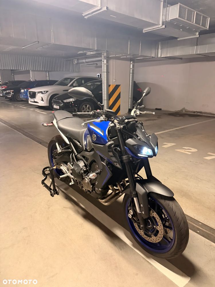 Yamaha MT - 5