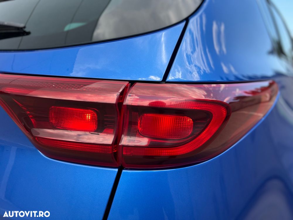 Kia Sportage - 16