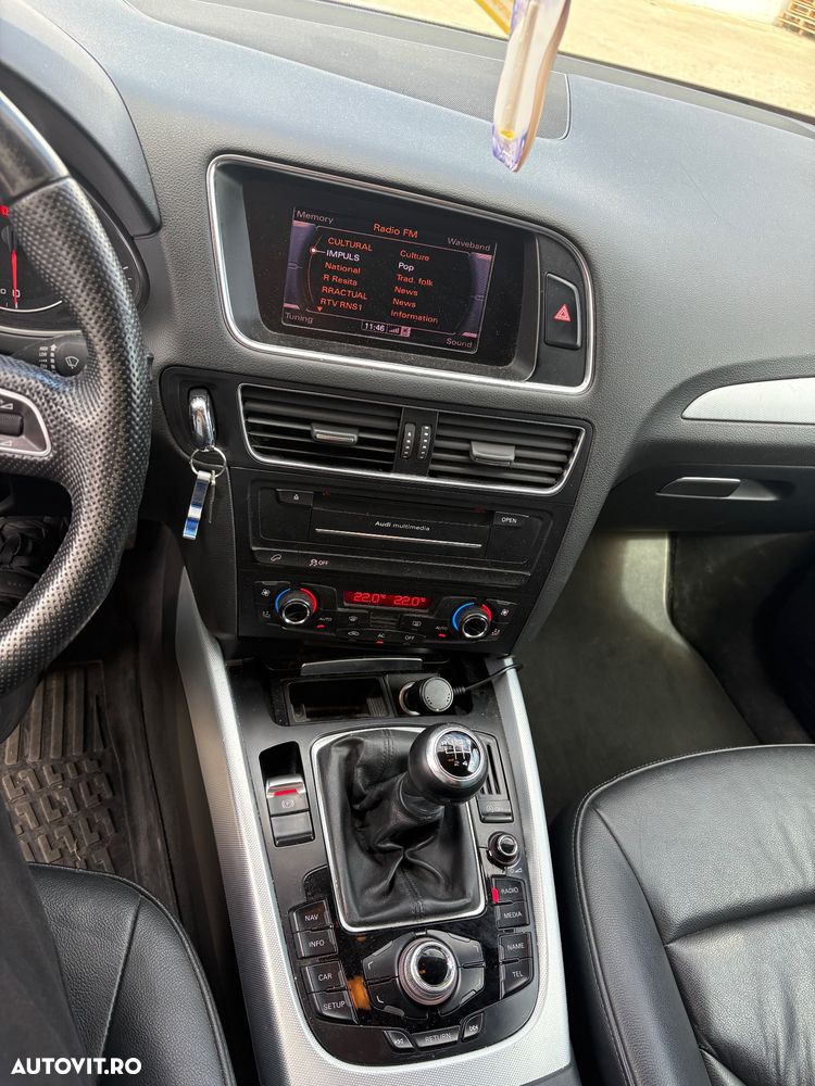 Audi Q5 2011 photo 2