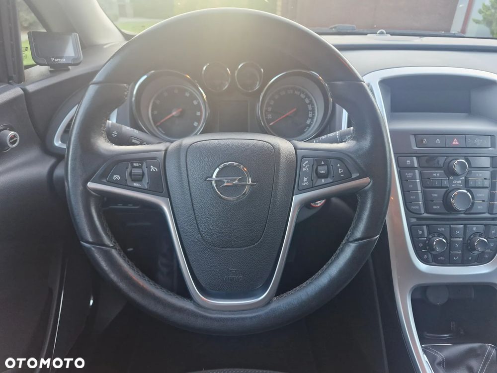 Opel Astra 1.4 Turbo ecoFLEX Start/Stop - 11