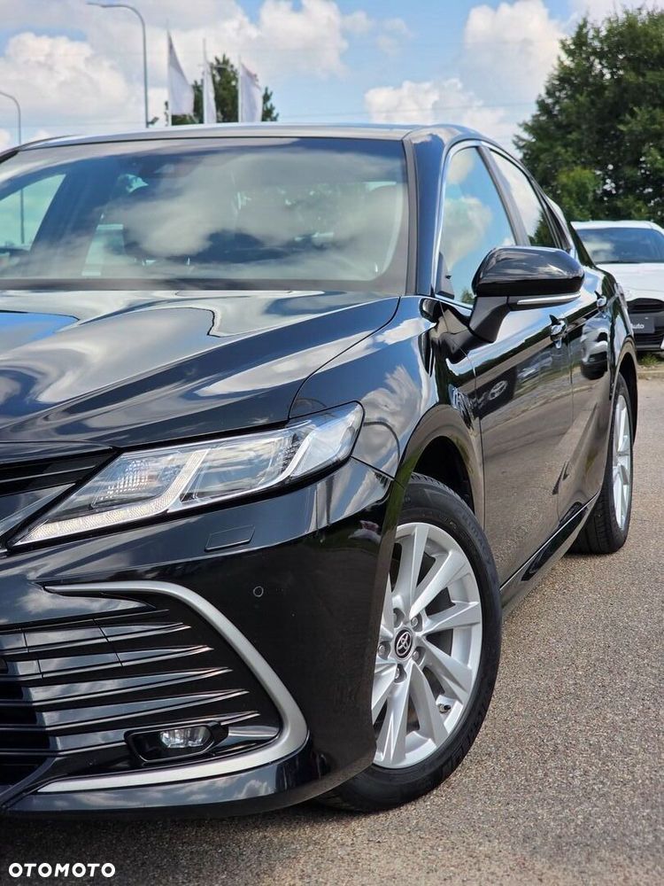 Toyota Camry 2.5 Hybrid Comfort CVT - 6