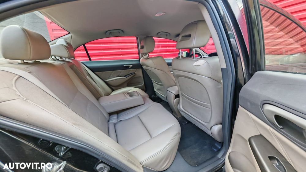 Honda Civic 1.3i-DSI i-VTEC IMA CVT Elegance - 38
