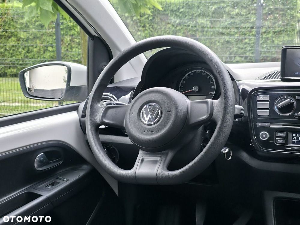 Volkswagen up! - 12