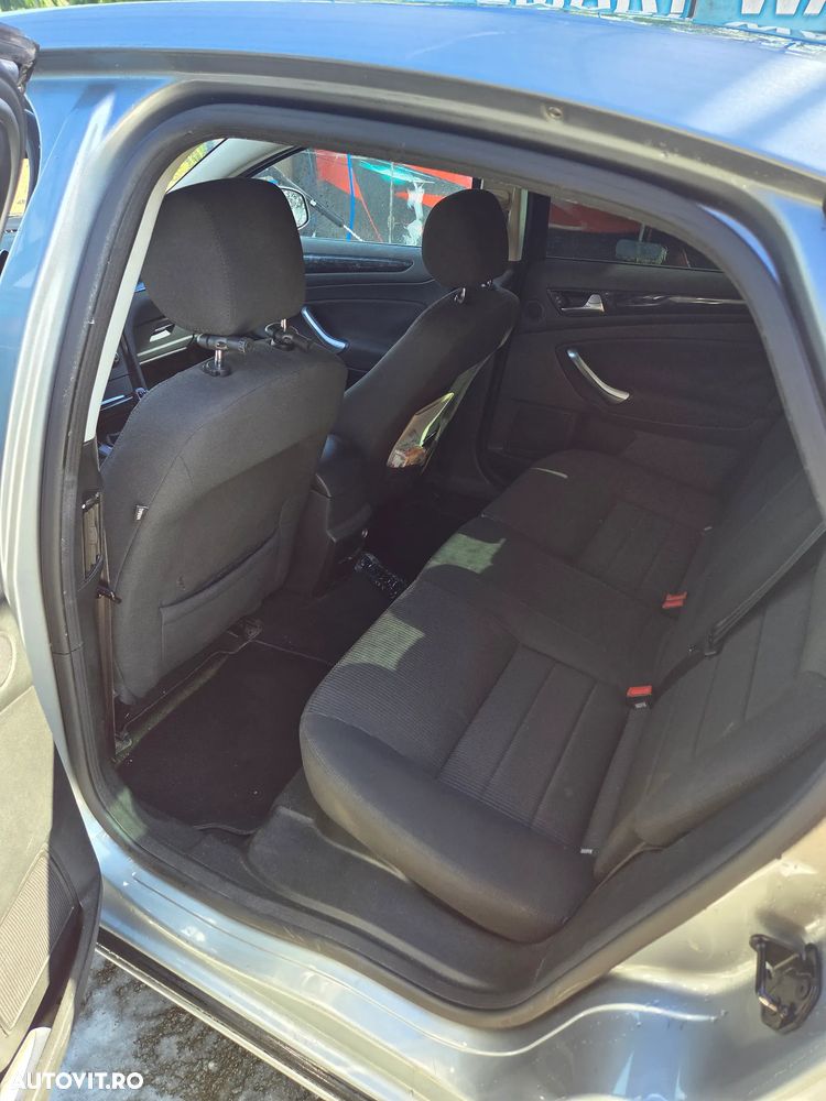 Ford Mondeo - 17