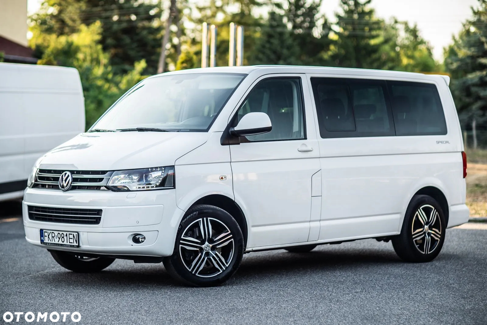 Volkswagen Multivan TDI L1 Startline 4Motion - 18