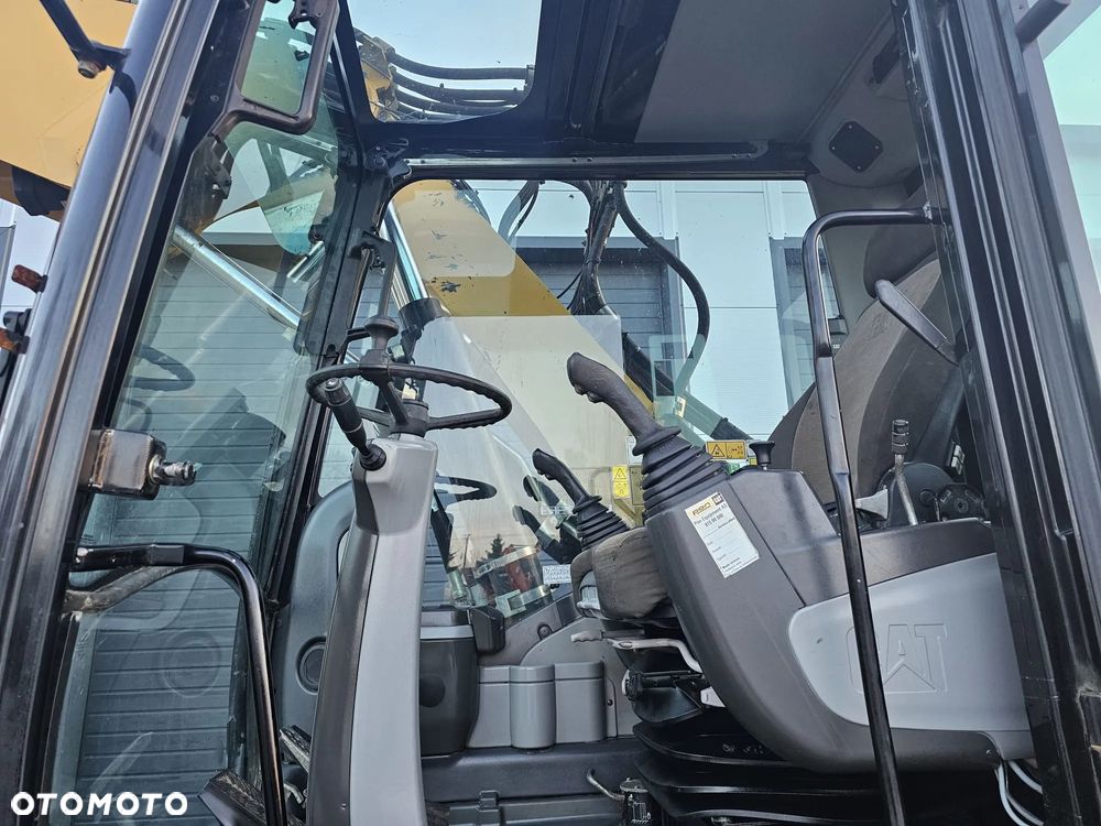 Caterpillar M313D - 9