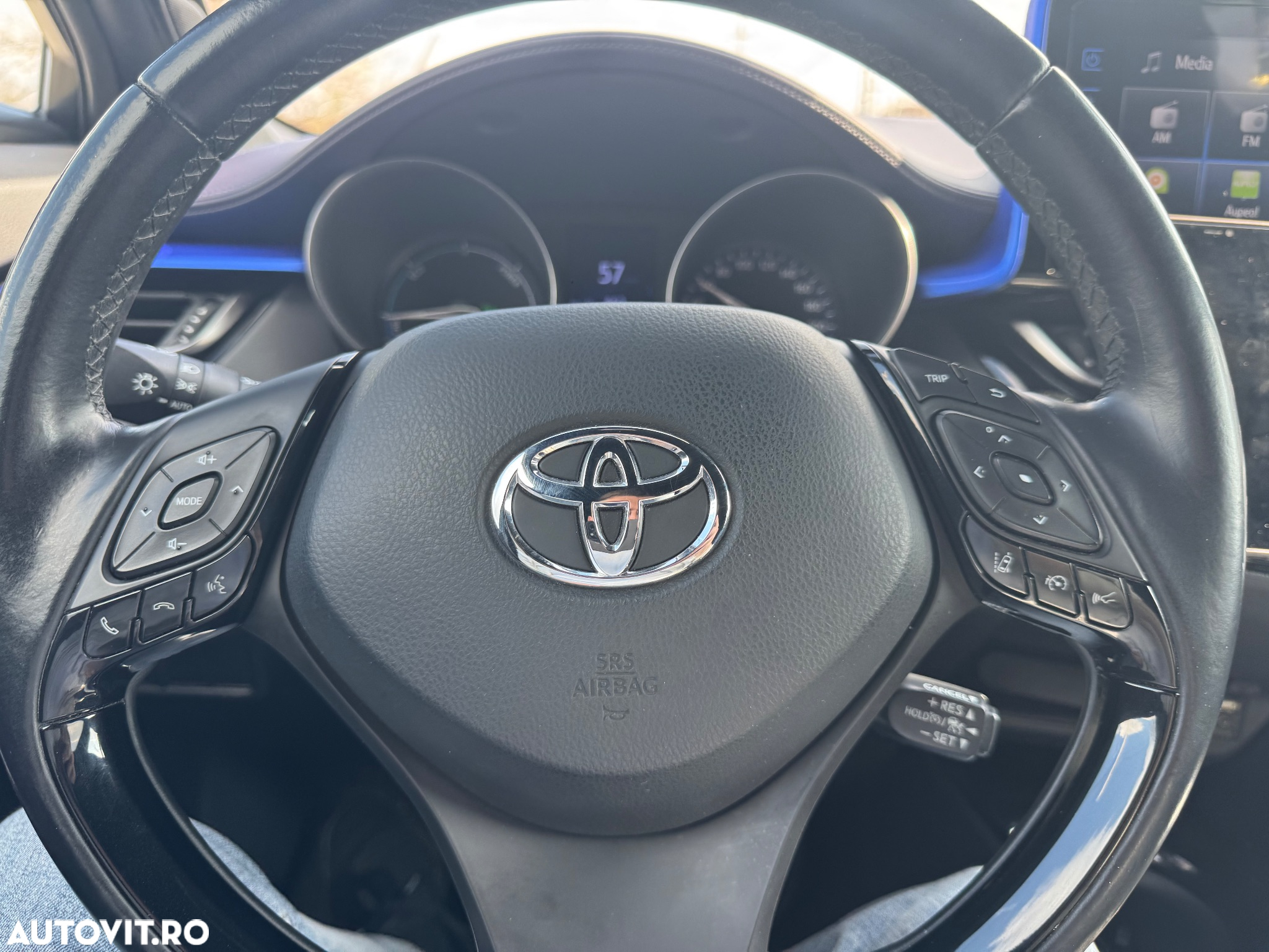 Toyota C-HR 1.8 HSD 122 CP 4x2 CVT Style - 9