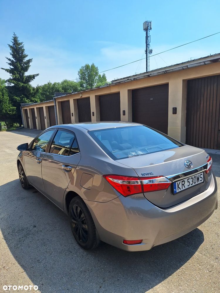 Toyota Corolla 1.6 Premium EU6 - 6