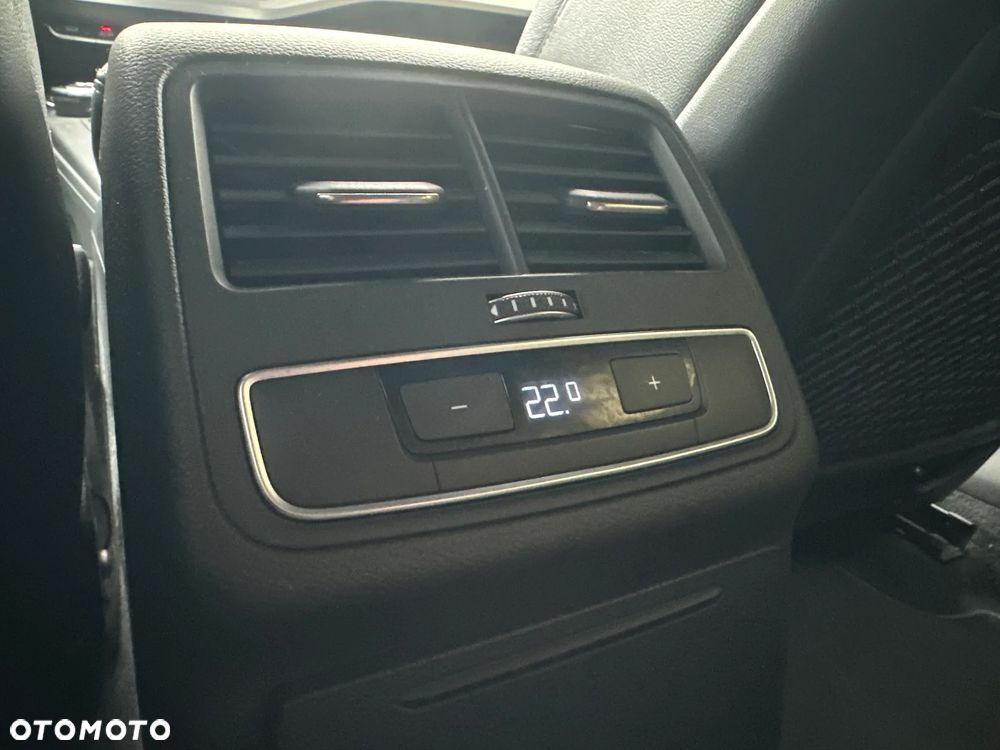 Audi A4 Avant 2.0 TDI S tronic quattro sport - 36