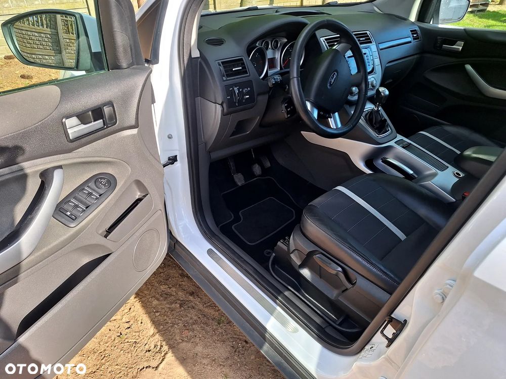 Ford Kuga 2.0 TDCi 2x4 Individual - 13