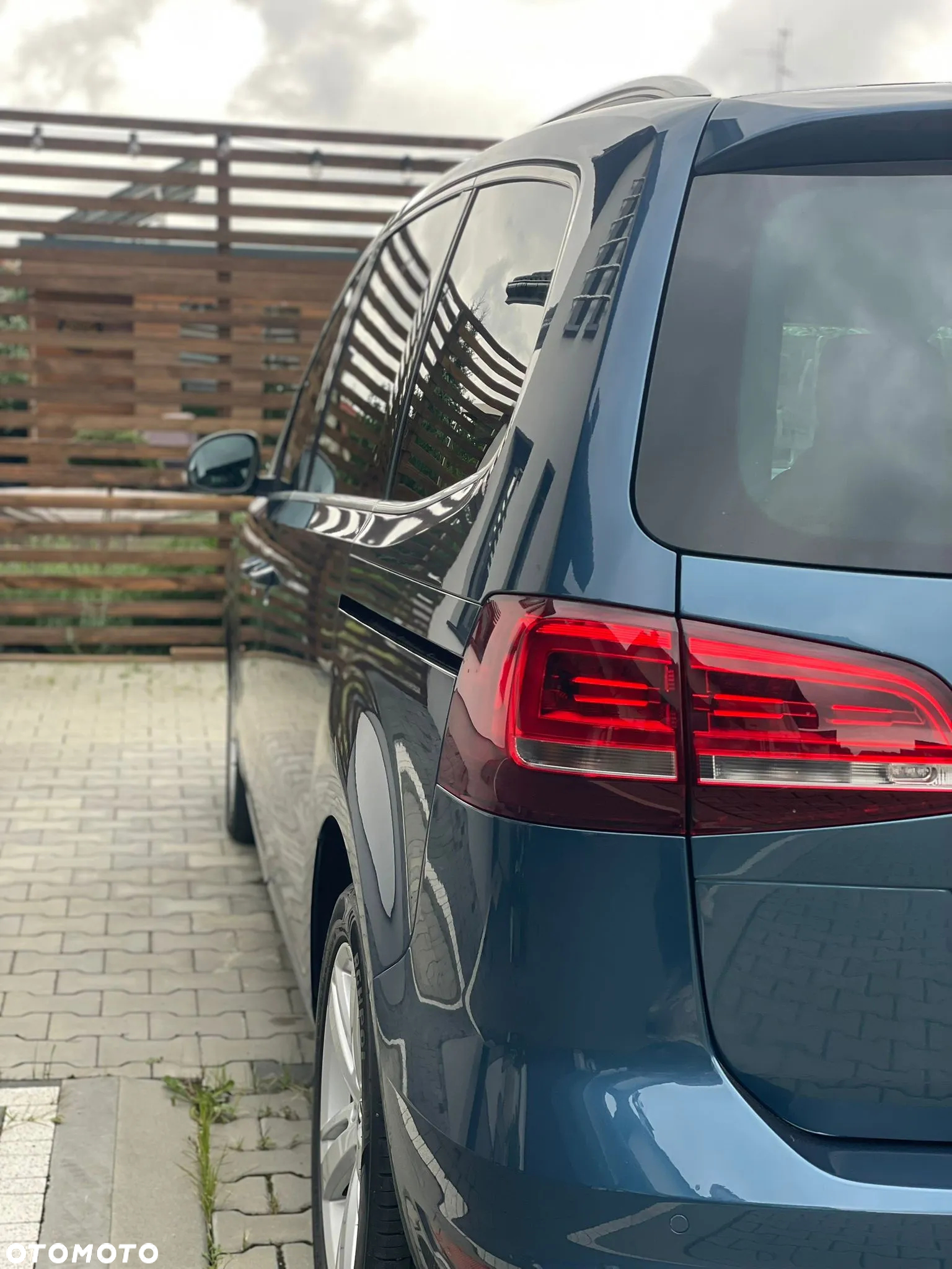 Volkswagen Sharan 2.0 TDI (BlueMotion Technology) Highline - 34