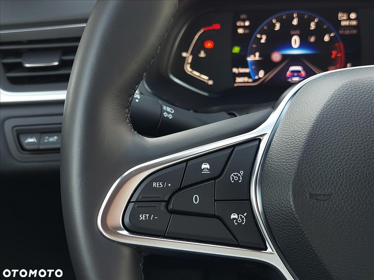 Renault Captur - 13