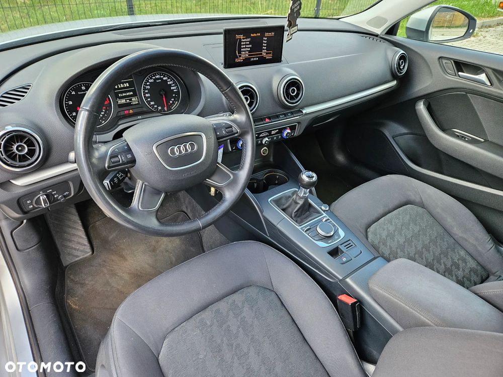 Audi A3 3-drzwiowe 1.4 TFSI Ambiente - 9