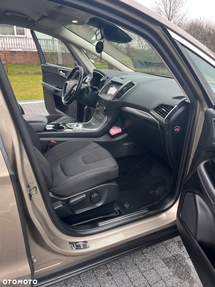 Ford S-Max 2.0 EcoBlue Titanium - 12