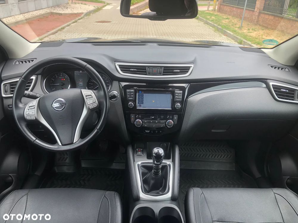 Nissan Qashqai 1.6 DIG-T 360 - 29
