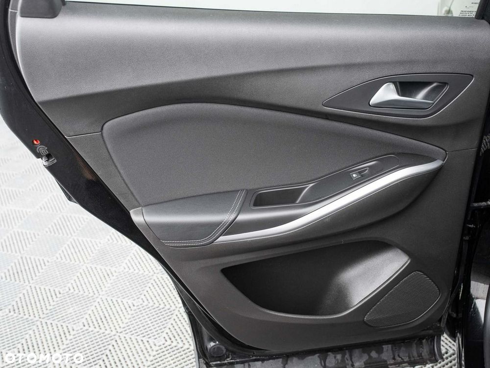 Opel Grandland X 1.2 T GPF Design Line S&S - 20