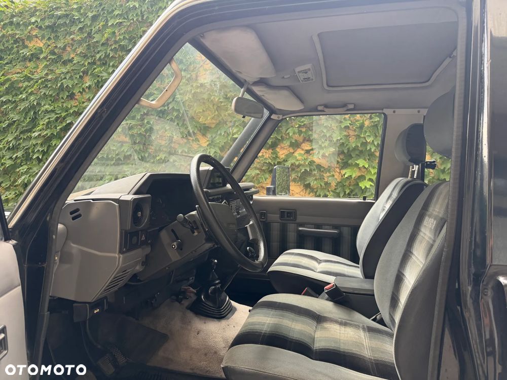 Toyota Land Cruiser LJ70 Special - 12